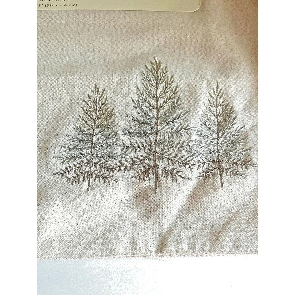 Cynthia Rowley Gold Tree Embroidered Placemats Set of 4 Gold Edged Lined Holiday